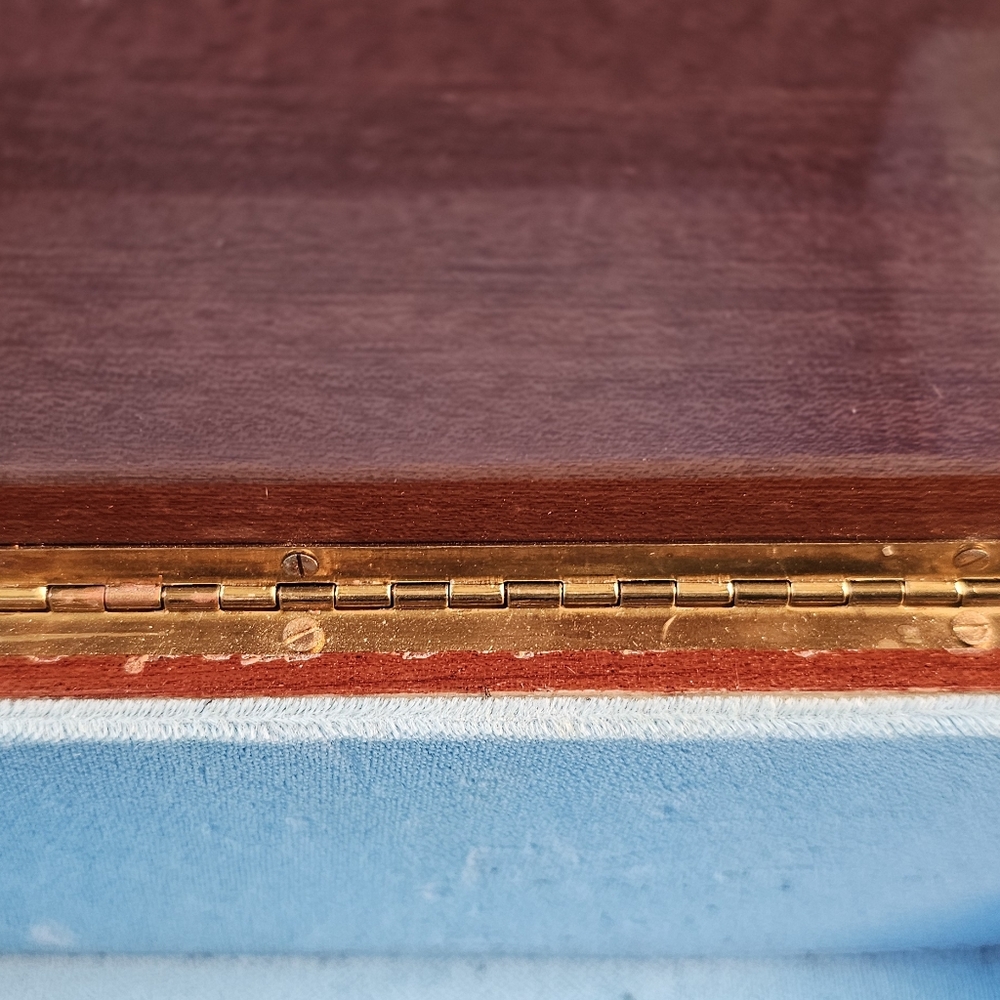 VINTAGE Music Box ISLE OF CAPRI🎶 Italian Swiss Movement Exquisite - Picture 6 of 9
